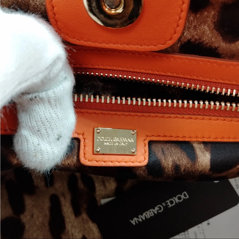 Dolce & Gabbana Orange Patent Leather Tote - Picture 7 of 9